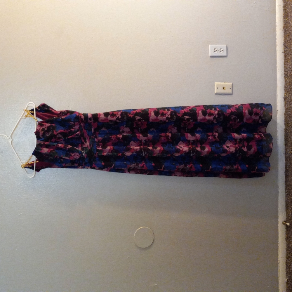 Sangria dress ,size 2